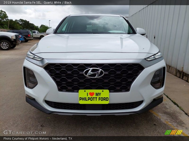 Quartz White / Black 2019 Hyundai Santa Fe SEL