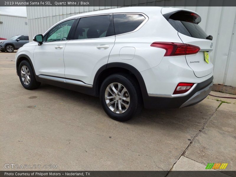 Quartz White / Black 2019 Hyundai Santa Fe SEL