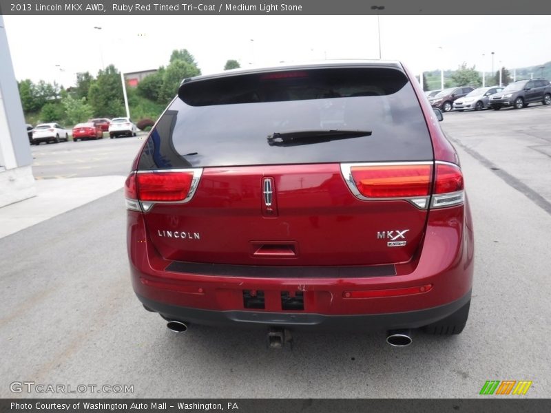 Ruby Red Tinted Tri-Coat / Medium Light Stone 2013 Lincoln MKX AWD