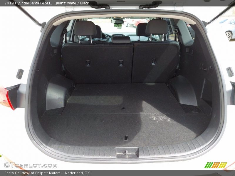 Quartz White / Black 2019 Hyundai Santa Fe SEL