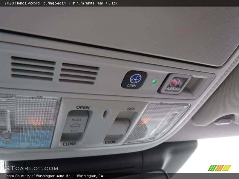 Platinum White Pearl / Black 2020 Honda Accord Touring Sedan