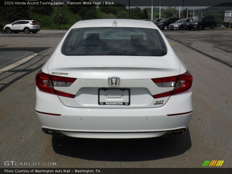 Platinum White Pearl / Black 2020 Honda Accord Touring Sedan