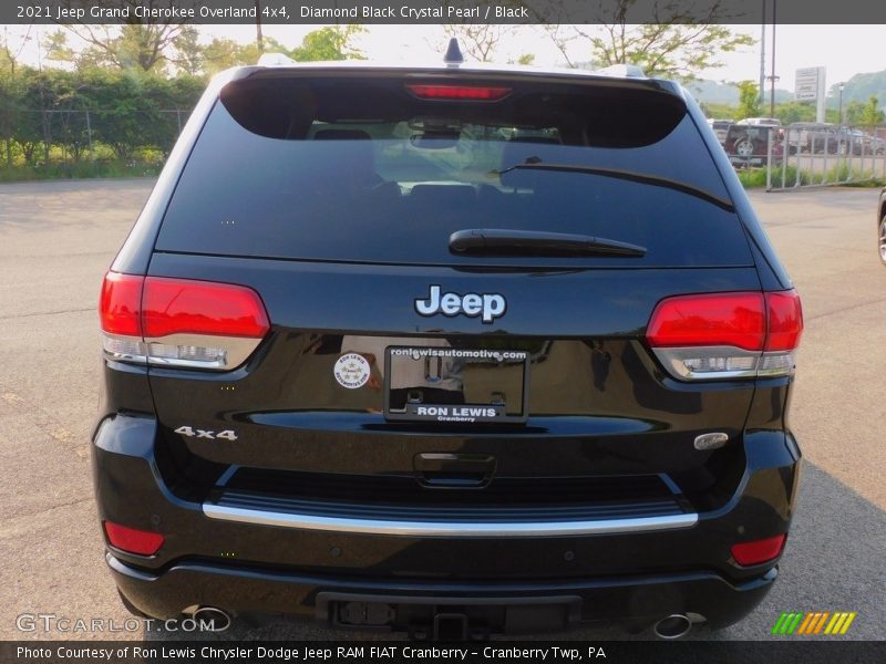 Diamond Black Crystal Pearl / Black 2021 Jeep Grand Cherokee Overland 4x4