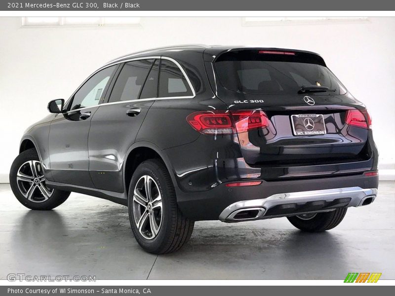 Black / Black 2021 Mercedes-Benz GLC 300