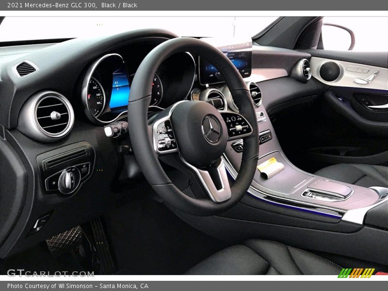 Black / Black 2021 Mercedes-Benz GLC 300