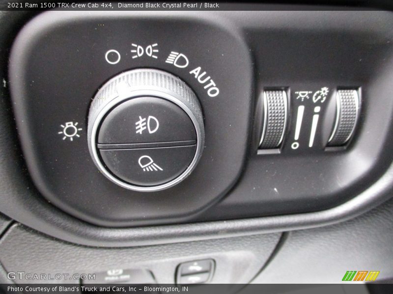 Diamond Black Crystal Pearl / Black 2021 Ram 1500 TRX Crew Cab 4x4