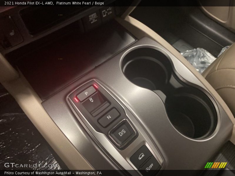Platinum White Pearl / Beige 2021 Honda Pilot EX-L AWD