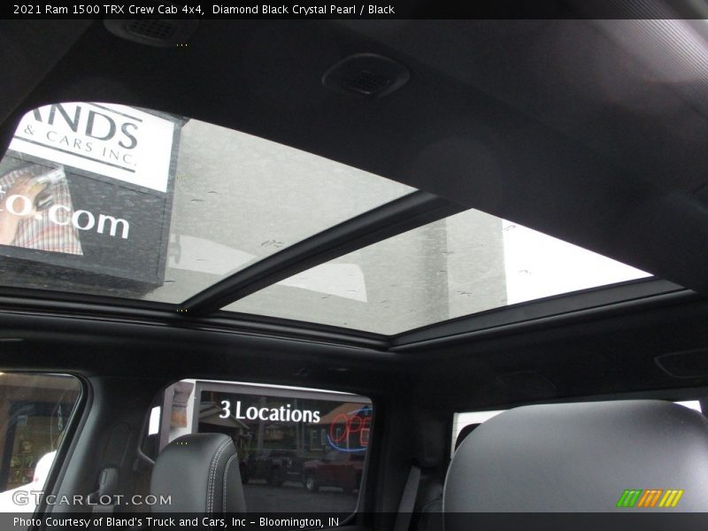 Diamond Black Crystal Pearl / Black 2021 Ram 1500 TRX Crew Cab 4x4