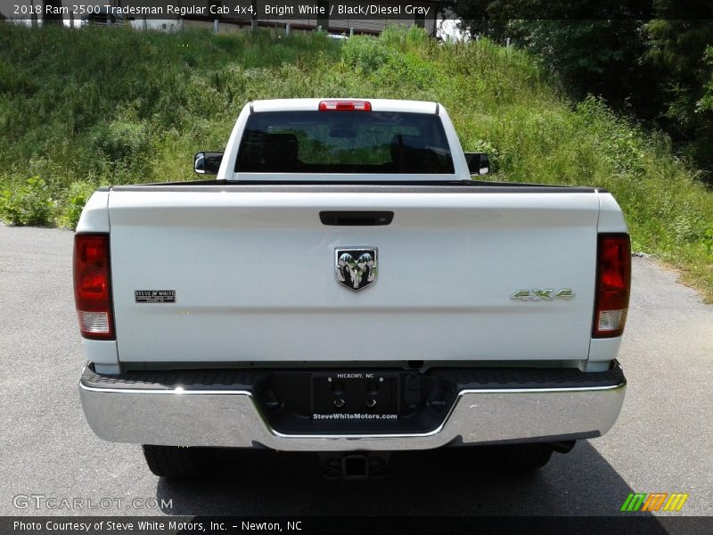 Bright White / Black/Diesel Gray 2018 Ram 2500 Tradesman Regular Cab 4x4