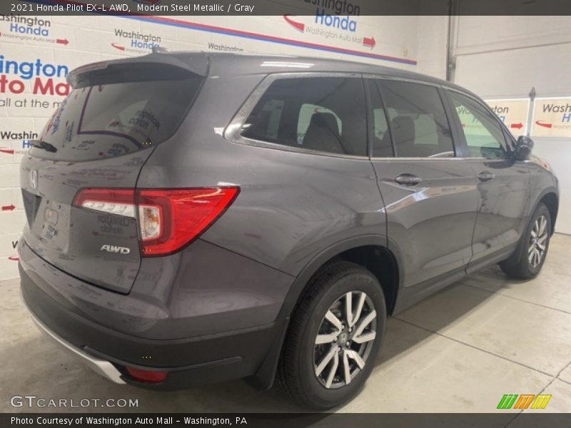 Modern Steel Metallic / Gray 2021 Honda Pilot EX-L AWD