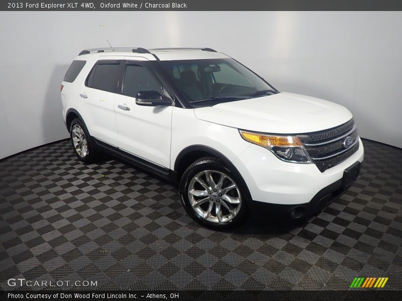 Oxford White / Charcoal Black 2013 Ford Explorer XLT 4WD