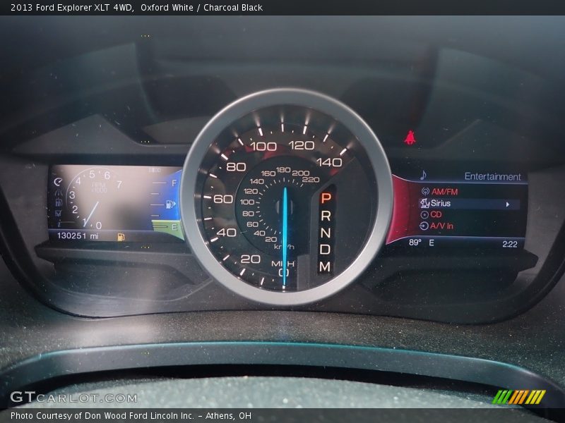 Oxford White / Charcoal Black 2013 Ford Explorer XLT 4WD