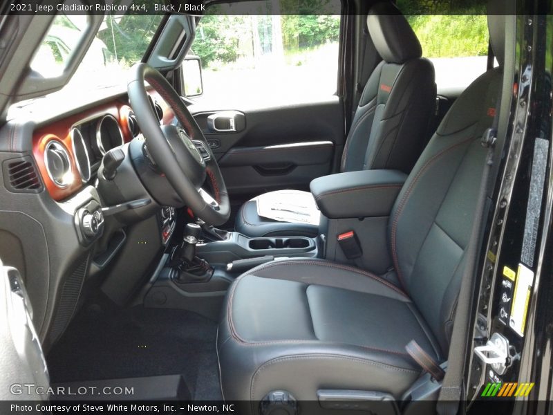 Front Seat of 2021 Gladiator Rubicon 4x4