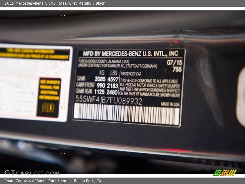 Steel Grey Metallic / Black 2015 Mercedes-Benz C 300