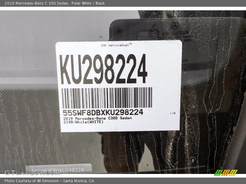 Polar White / Black 2019 Mercedes-Benz C 300 Sedan