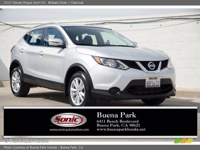 Brilliant Silver / Charcoal 2017 Nissan Rogue Sport SV