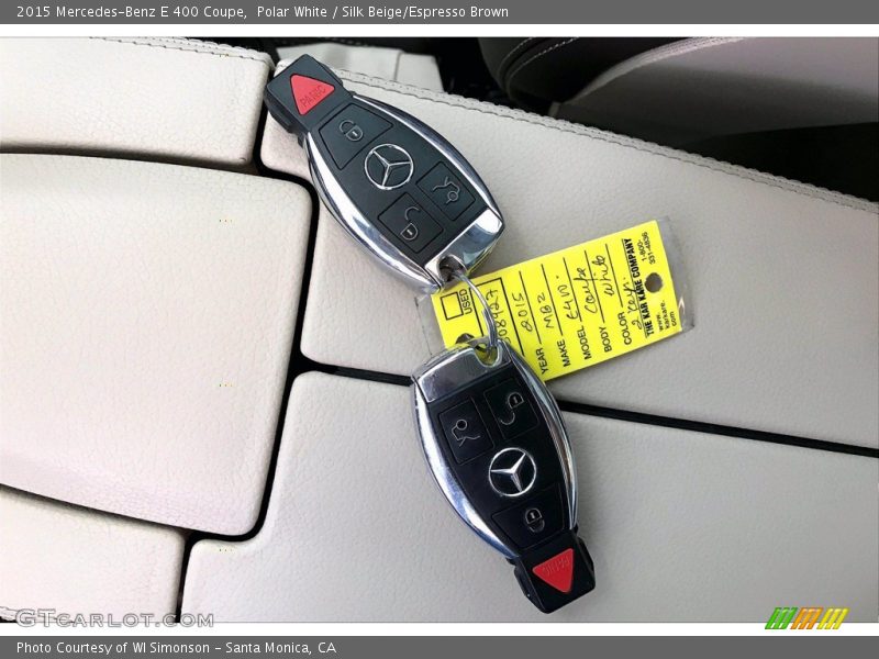 Keys of 2015 E 400 Coupe