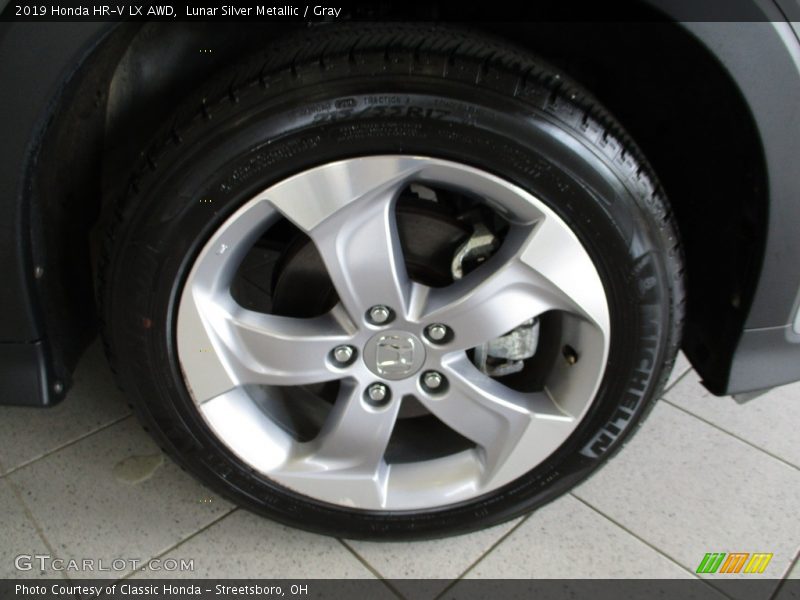 Lunar Silver Metallic / Gray 2019 Honda HR-V LX AWD