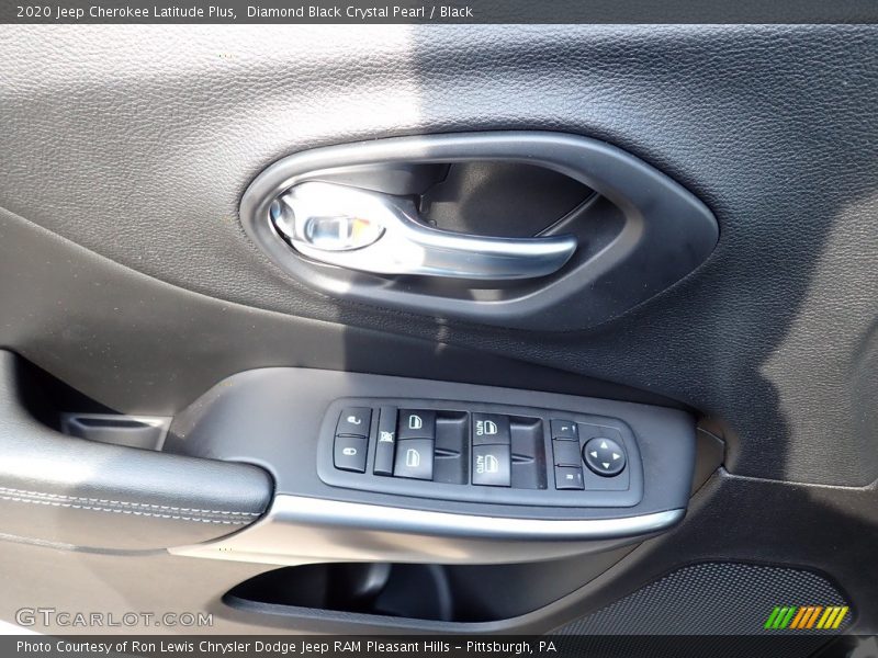 Diamond Black Crystal Pearl / Black 2020 Jeep Cherokee Latitude Plus