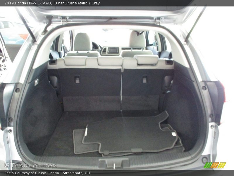 Lunar Silver Metallic / Gray 2019 Honda HR-V LX AWD