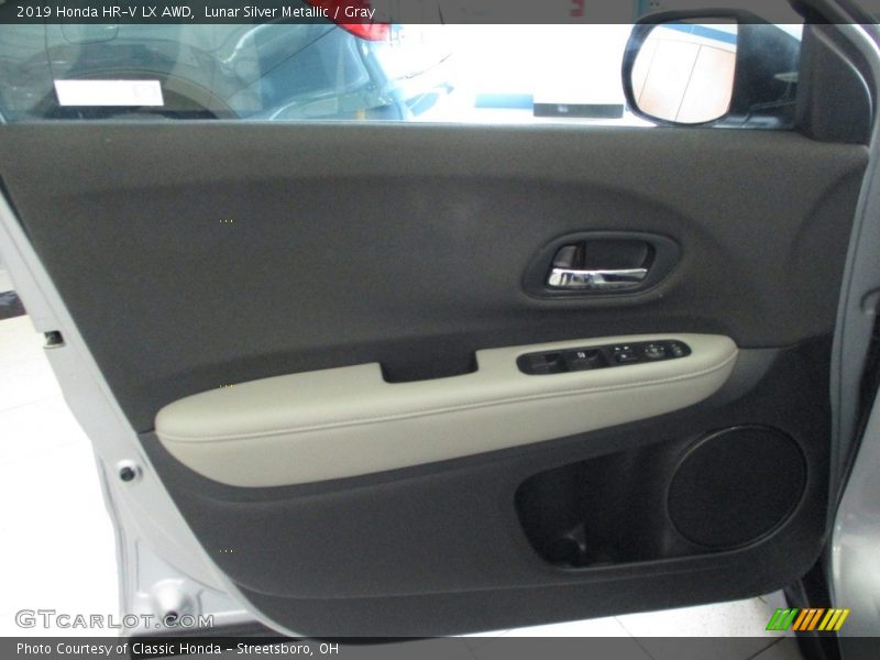 Lunar Silver Metallic / Gray 2019 Honda HR-V LX AWD