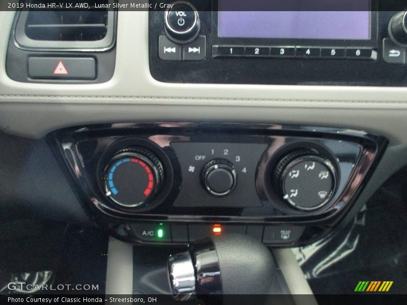 Lunar Silver Metallic / Gray 2019 Honda HR-V LX AWD