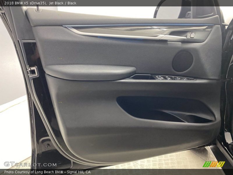 Jet Black / Black 2018 BMW X5 sDrive35i