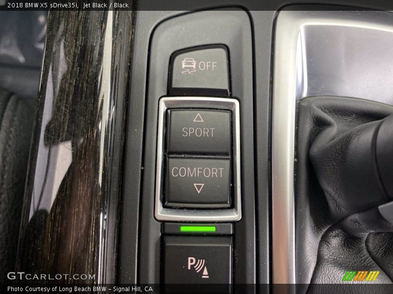 Jet Black / Black 2018 BMW X5 sDrive35i