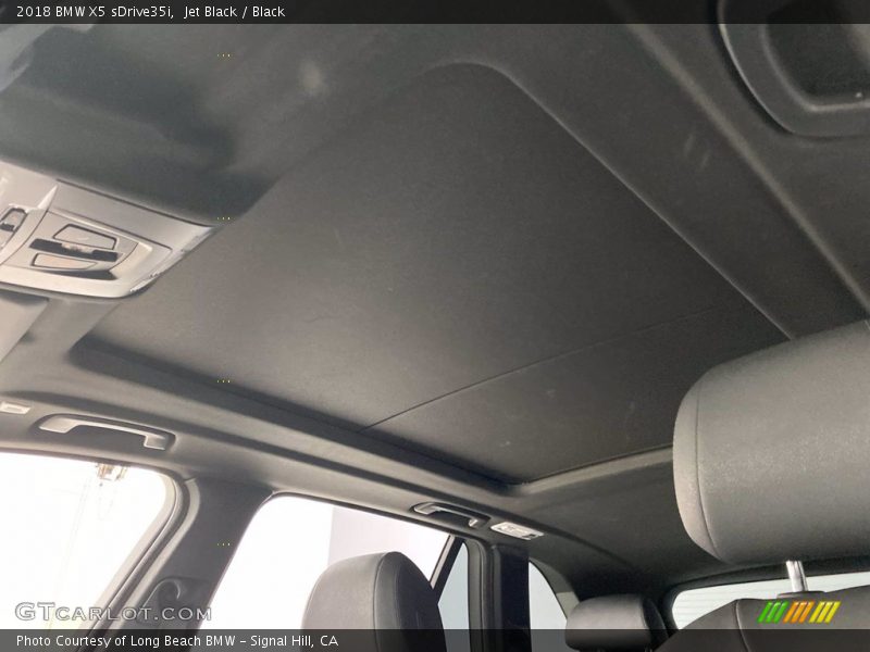 Jet Black / Black 2018 BMW X5 sDrive35i