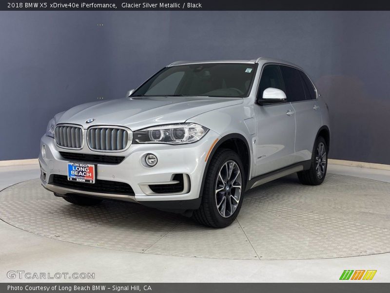 Glacier Silver Metallic / Black 2018 BMW X5 xDrive40e iPerfomance