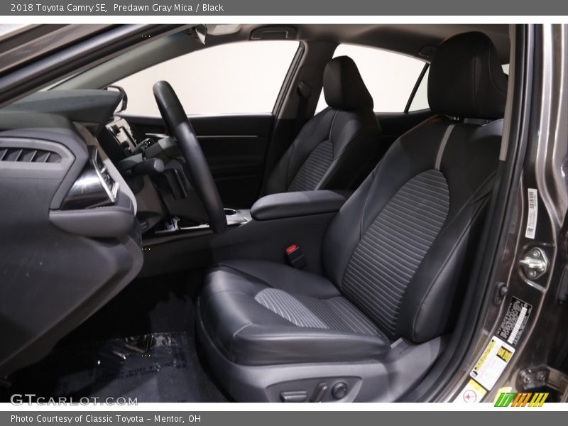 Predawn Gray Mica / Black 2018 Toyota Camry SE