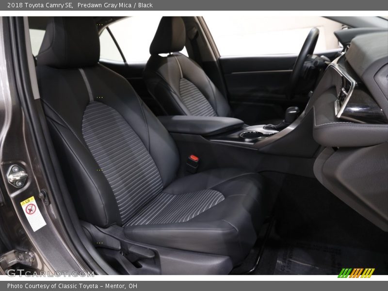 Predawn Gray Mica / Black 2018 Toyota Camry SE