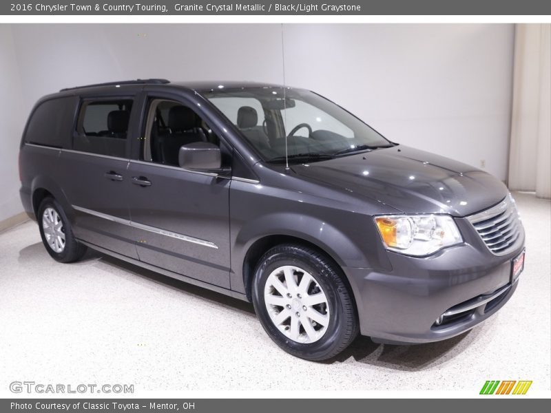 Granite Crystal Metallic / Black/Light Graystone 2016 Chrysler Town & Country Touring