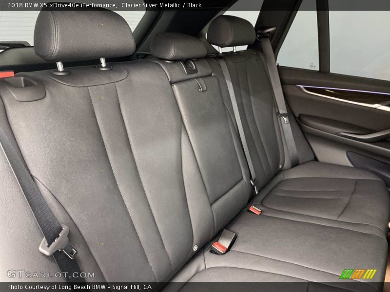 Glacier Silver Metallic / Black 2018 BMW X5 xDrive40e iPerfomance