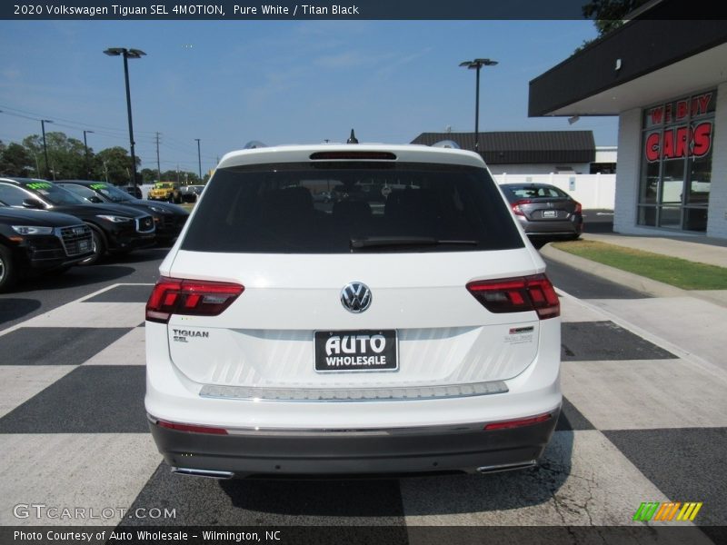 Pure White / Titan Black 2020 Volkswagen Tiguan SEL 4MOTION