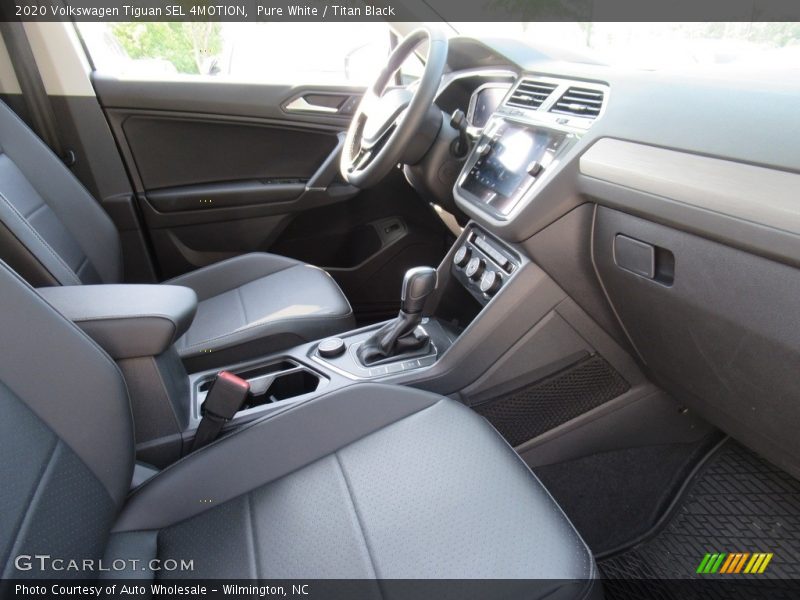 Pure White / Titan Black 2020 Volkswagen Tiguan SEL 4MOTION