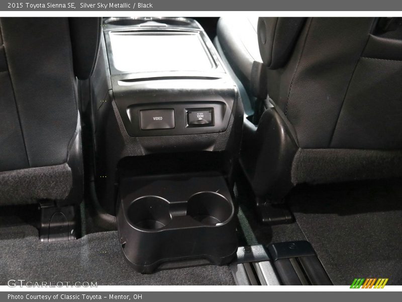 Silver Sky Metallic / Black 2015 Toyota Sienna SE
