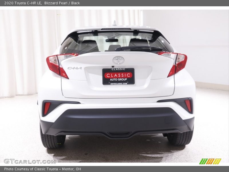 Blizzard Pearl / Black 2020 Toyota C-HR LE