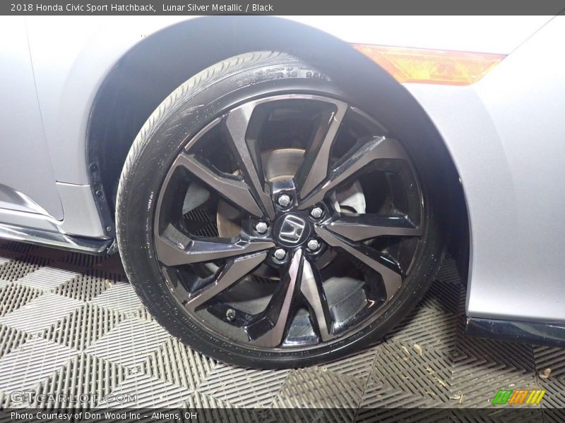 Lunar Silver Metallic / Black 2018 Honda Civic Sport Hatchback