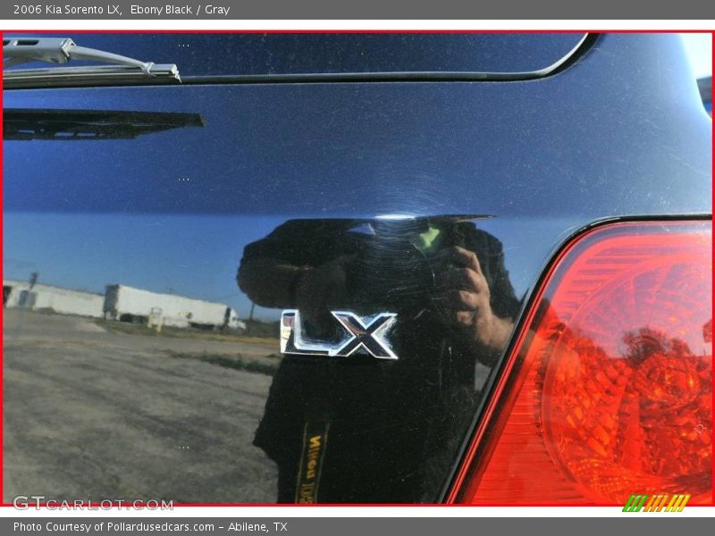 Ebony Black / Gray 2006 Kia Sorento LX