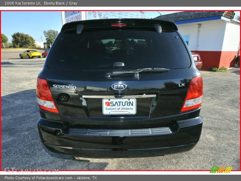 Ebony Black / Gray 2006 Kia Sorento LX