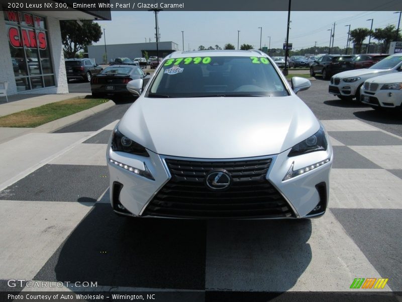 Eminent White Pearl / Glazed Caramel 2020 Lexus NX 300