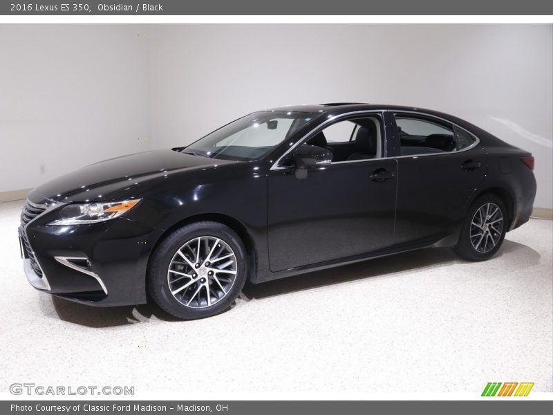 Front 3/4 View of 2016 ES 350