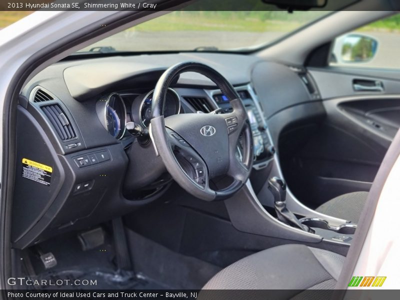 Shimmering White / Gray 2013 Hyundai Sonata SE