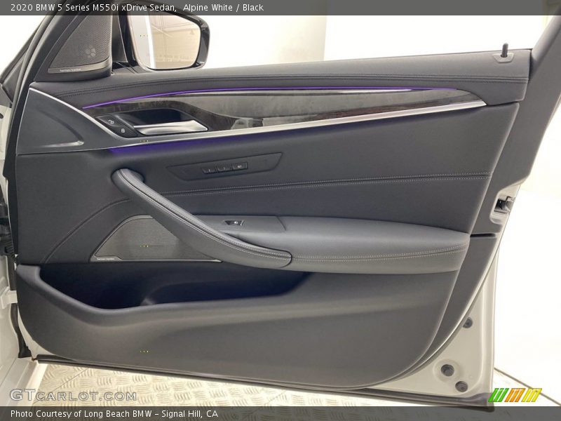 Alpine White / Black 2020 BMW 5 Series M550i xDrive Sedan