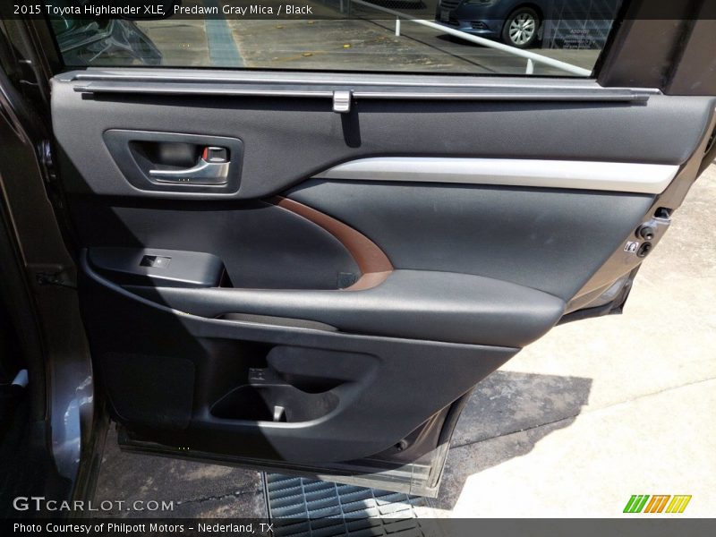 Predawn Gray Mica / Black 2015 Toyota Highlander XLE