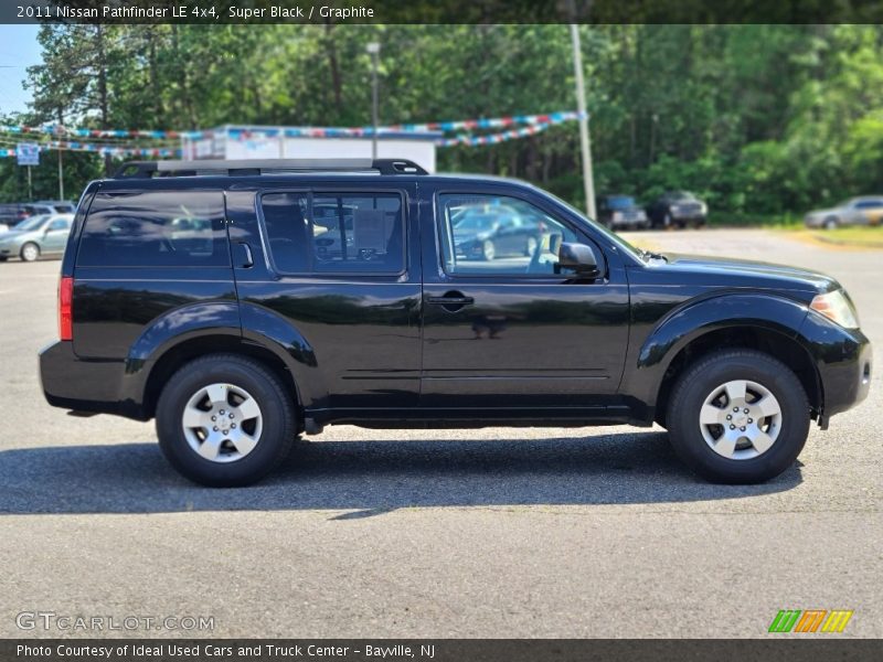 Super Black / Graphite 2011 Nissan Pathfinder LE 4x4