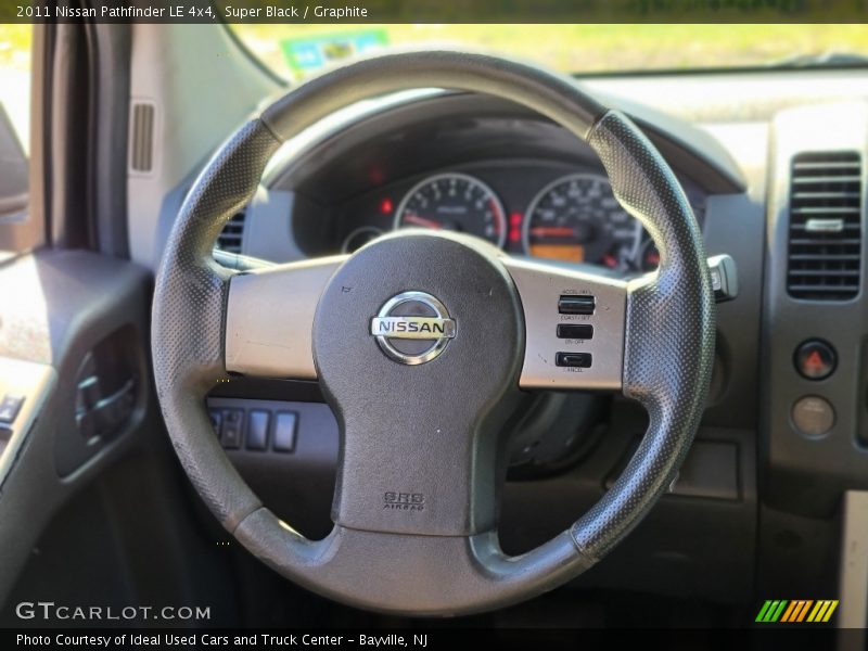 Super Black / Graphite 2011 Nissan Pathfinder LE 4x4
