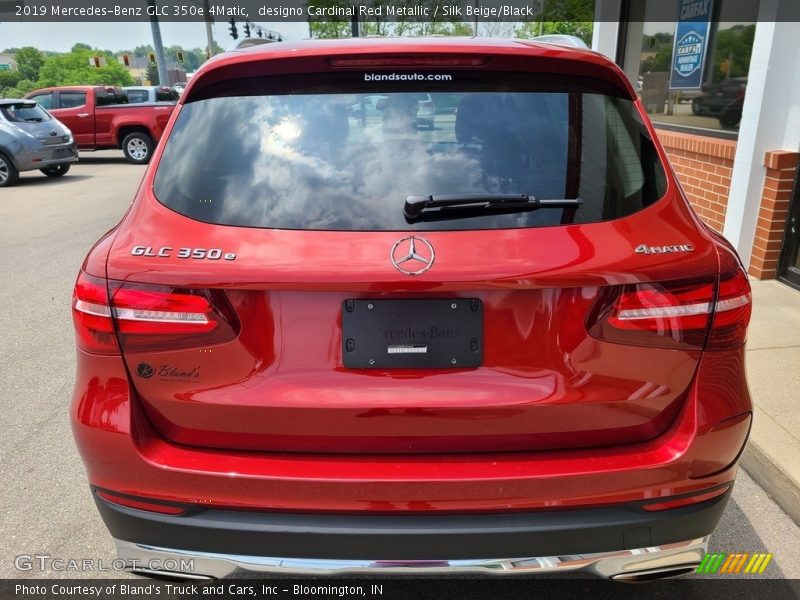 designo Cardinal Red Metallic / Silk Beige/Black 2019 Mercedes-Benz GLC 350e 4Matic