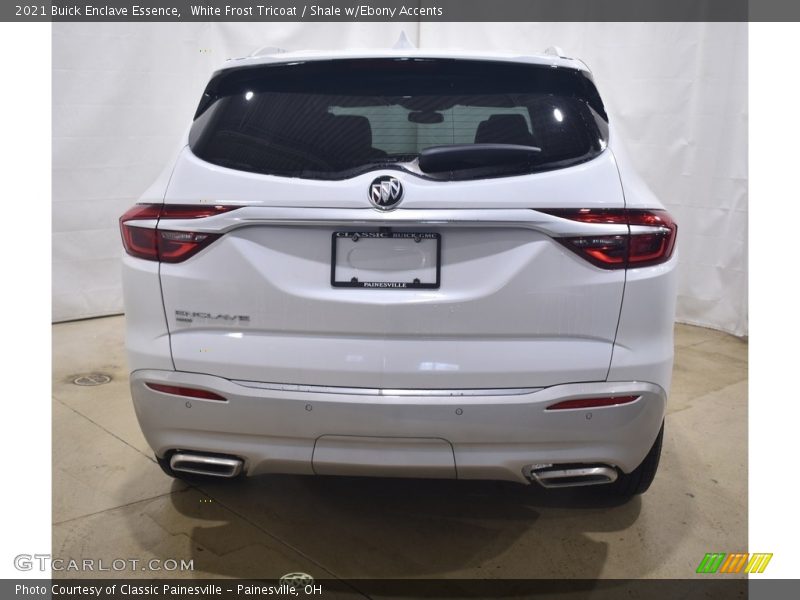 White Frost Tricoat / Shale w/Ebony Accents 2021 Buick Enclave Essence